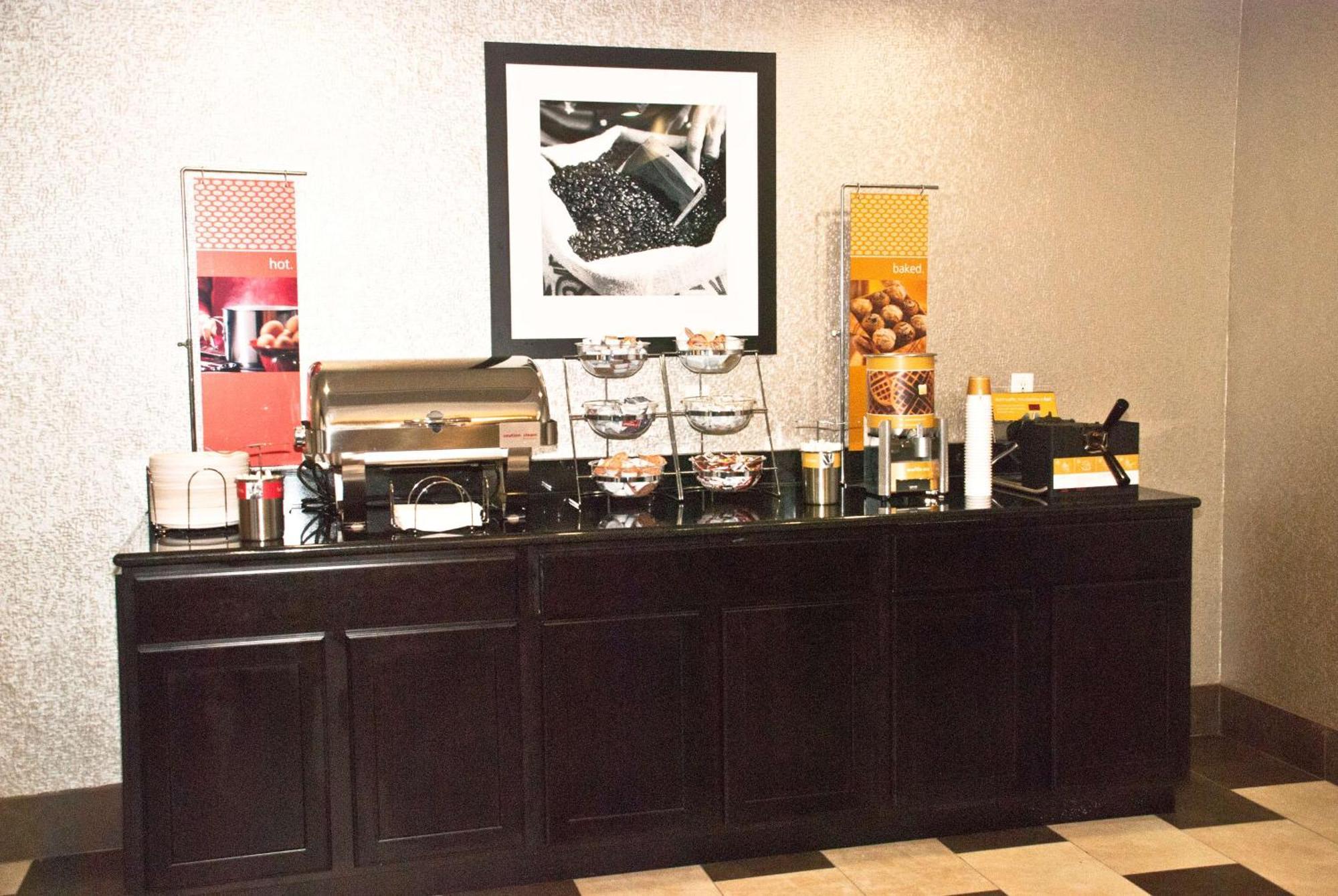 Hampton Inn Maumelle Étterem fotó